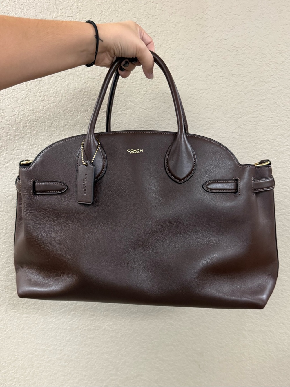 Coach Empire 40
